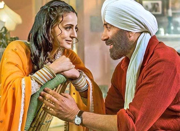 EXCLUSIVE: Tears and claps ensue after Indian Army watch Sunny Deol and Ameesha Patel starrer Gadar 2 at a special screening in New Delhi EXCLUSIVE: Tears and claps ensue after Indian Army watch Sunny Deol and Ameesha Patel starrer Gadar 2 at a special screening in New Delhi