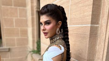 Jacqueline Fernandez impresses the crowd at the Rajasthan Premier League with her dance performance