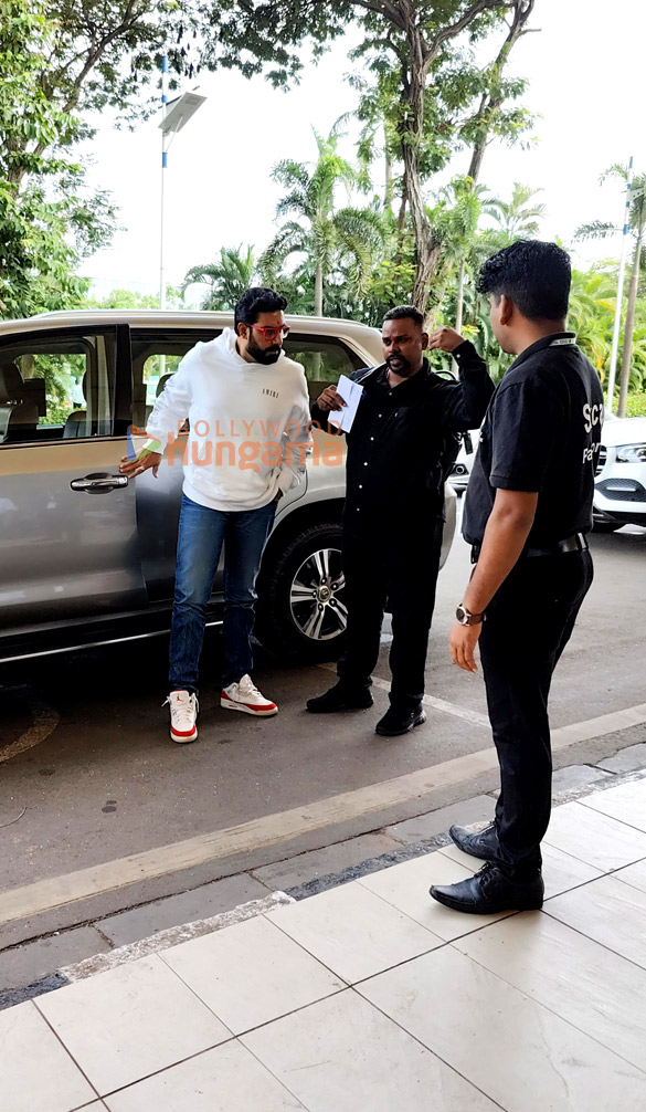 Photos: Abhishek Bachchan, Saiyami Kher, Angad Bedi and others snapped at the airport