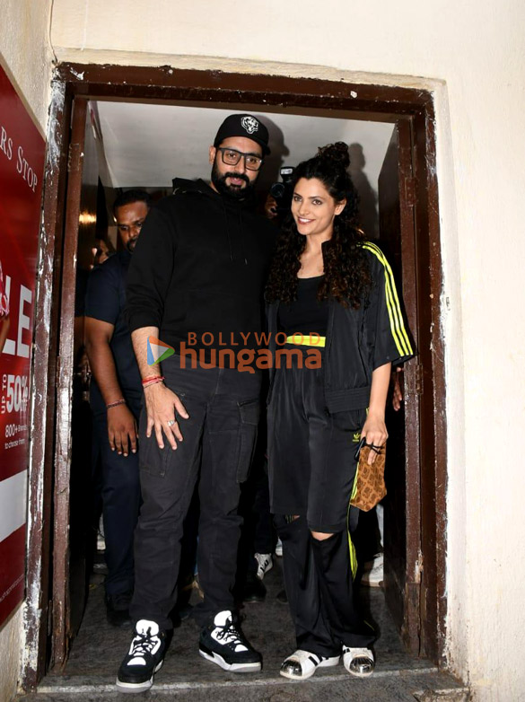 photos abhishek bachchan and saiyami kher snapped promoting ghoomer at pvr juhu 3 2