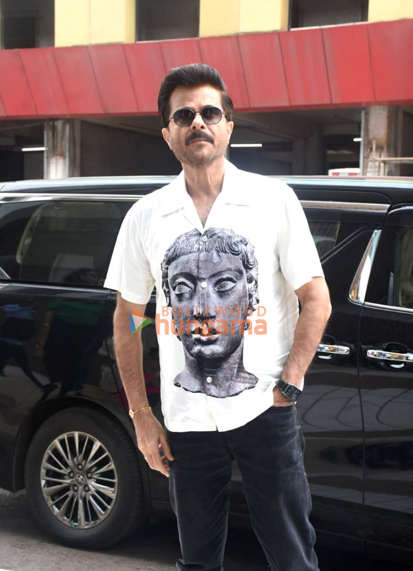 Photos: Anil Kapoor snapped in Andheri