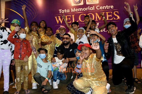Photos: Badshah snapped at Tata Memorial Hospital for a special performance