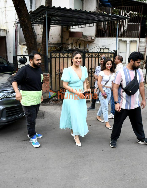 photos bhumi pednekar snapped at one8 commune in juhu 3