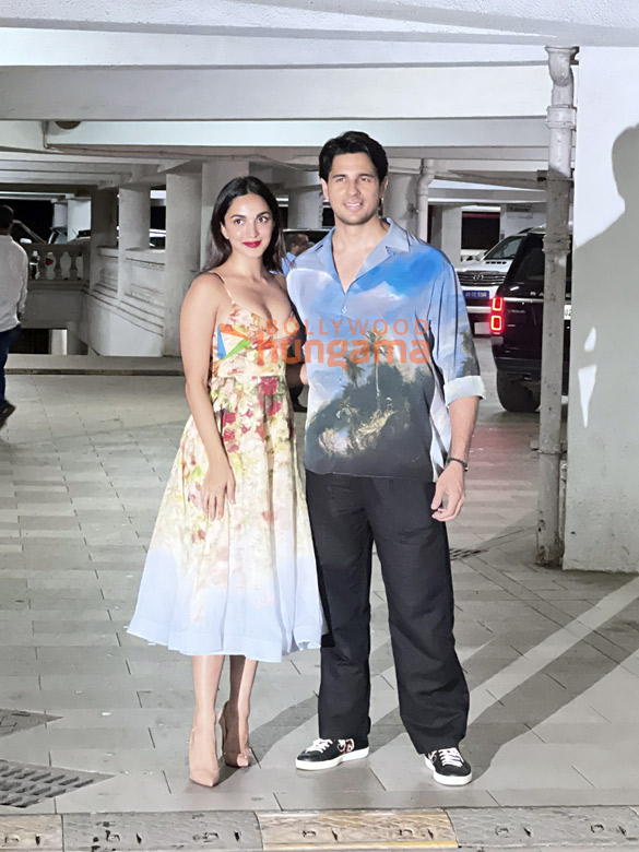photos celebs attend ritesh sidhwanis birthday party1 3 2