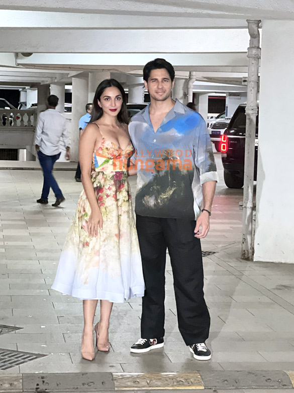 Photos: Celebs attend Ritesh Sidhwani’s birthday party Photos: Celebs attend Ritesh Sidhwani’s birthday party
