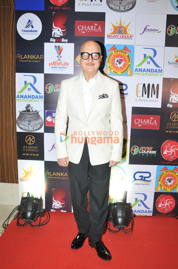 photos celebs grace the red carpet of international glory award 2023 7