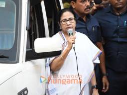 Photos: Chief Minister of West Bengal, Mamata Banerjee visits Amitabh Bachchan House at his residence in Juhu
