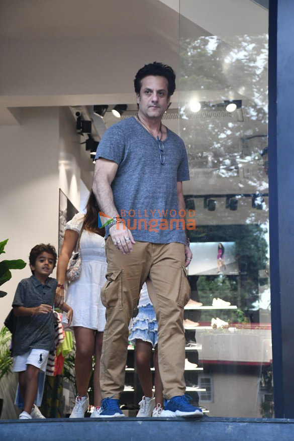 Photos: Fardeen Khan snapped with his family in Bandra