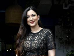 Photos: Gauahar Khan and Zaid Darbar snapped in Versova to celebrate intimate birthday