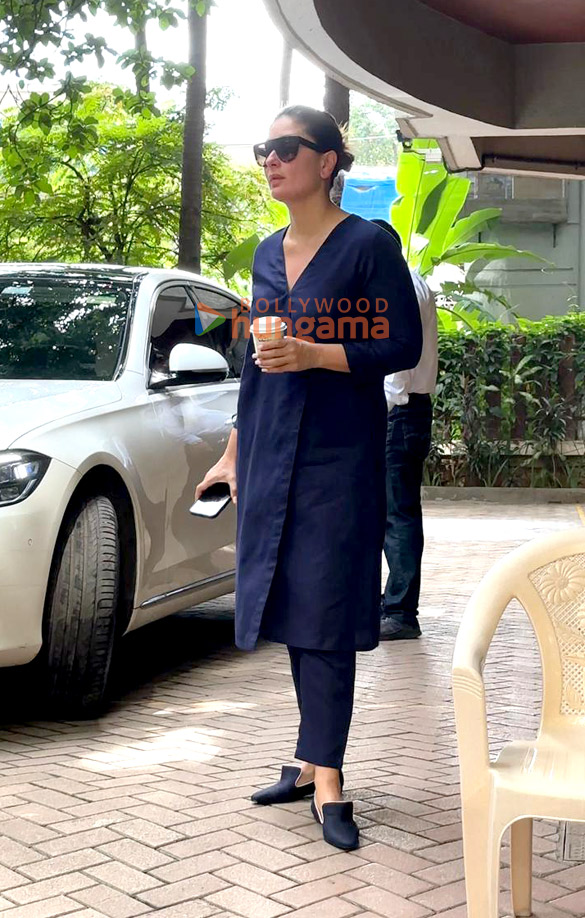 photos kareena kapoor khan spotted in bandra 3 70