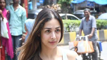 Photos: Malaika Arora snapped outside Diva Yoga in Bandra