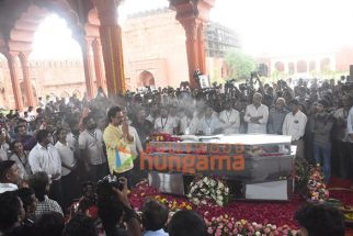 Photos: Celebs attend Nitin Chandrakant Desai’s funeral