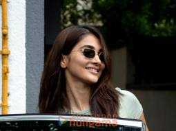 Photos: Pooja Hegde snapped in Khar