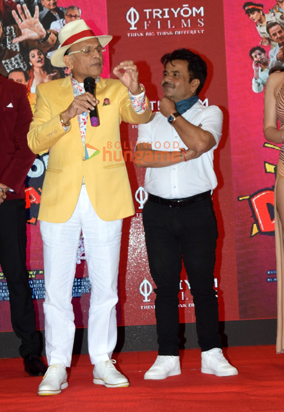 photos rajpal yadav annu kapoor isha rawat and others snapped at non stop dhamaal trailer launch 5