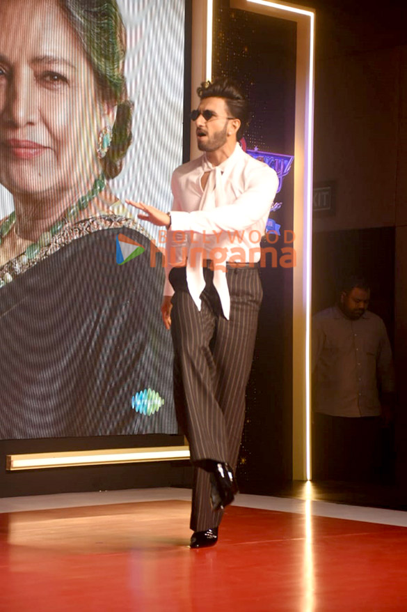 photos ranveer singh alia bhatt karan johar and dharmendra snapped promoting their film rocky aur rani kii prem kahaani 4 2