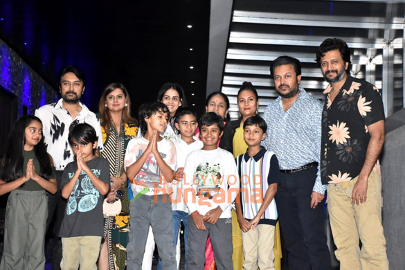 photos riteish deshmukh and family snapped at hakkasan in bandra for genelia dsouzas birthday celebrations 1 2