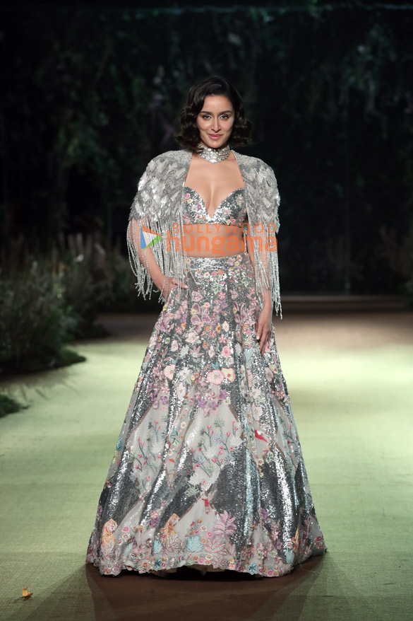 Photos: Shraddha Kapoor walks the ramp for Rahul Mishra at the finale of India Couture Week 2023