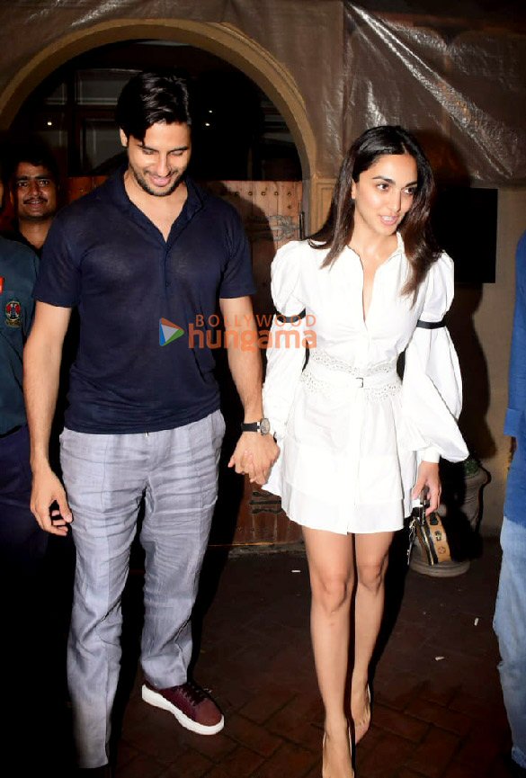 photos sidharth malhotra and kiara advani snapped in bandra 3