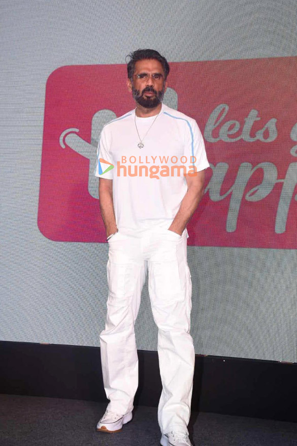 photos suniel shetty attends a mobile app event 2