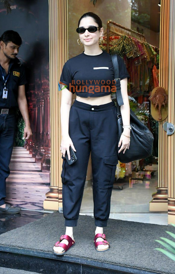 photos tamannaah bhatia spotted in bandra 2 2
