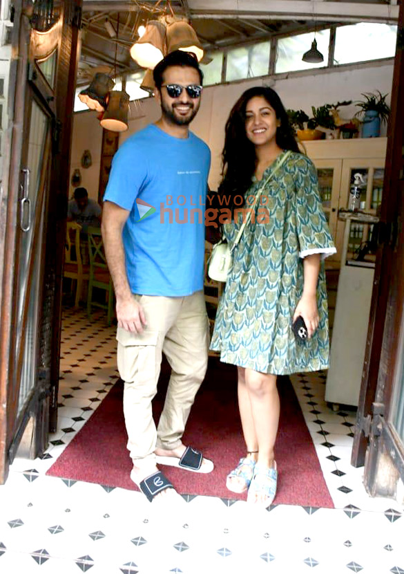 Photos: Vatsal Sheth and Ishita Dutta spotted at Fable cafe in Juhu