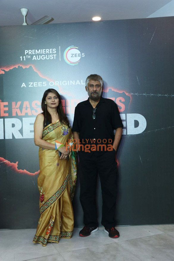 photos vivek agnihotri and pallavi joshi snapped at the kashmir files unreported screening in delhi 3
