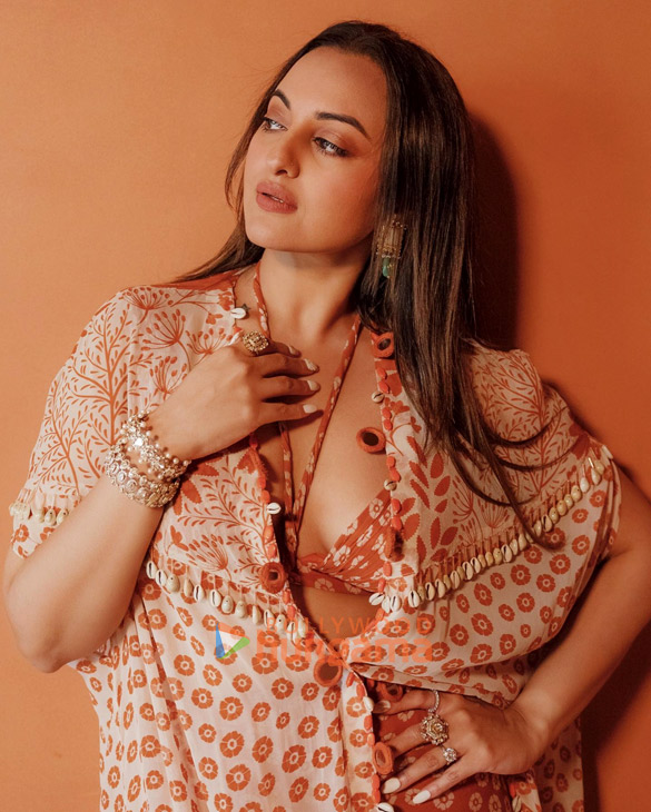 sonakshi sinha 6 33