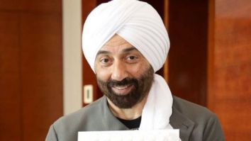 Sunny Deol shares a heartfelt celebration on Instagram as Gadar 2 joins ₹300 crore club; says, “I feel so much love coming from all of you each day”