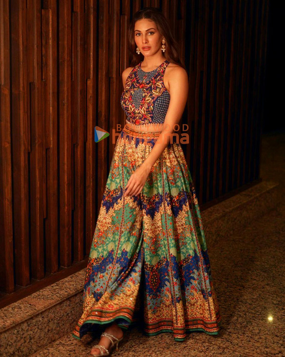 amyra dastur 3 52