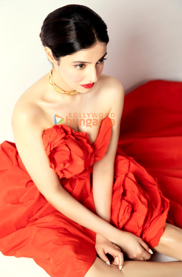 divya khosla kumar 2 13