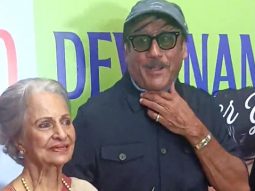 Jackie Shroff poses along with Waheeda Rehman at an event