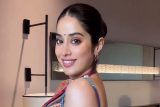 Janhvi Kapoor in a multicolored lehenga is a treat to watch