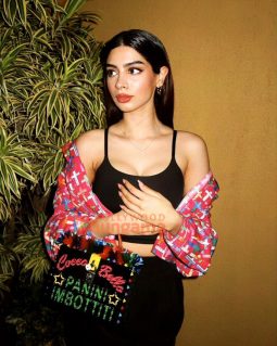 Khushi Kapoor