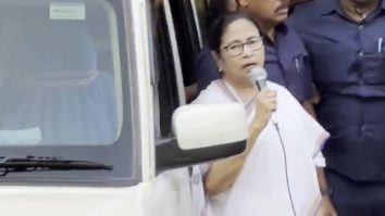 Mamta Banerjee gets clicked by paps at the Bachchan house