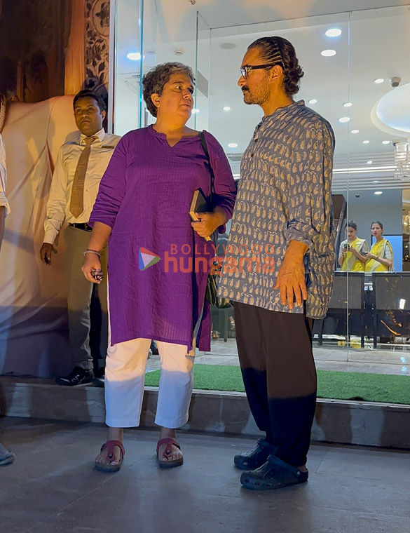 photos aamir khan and reena dutta snapped in bandra 1