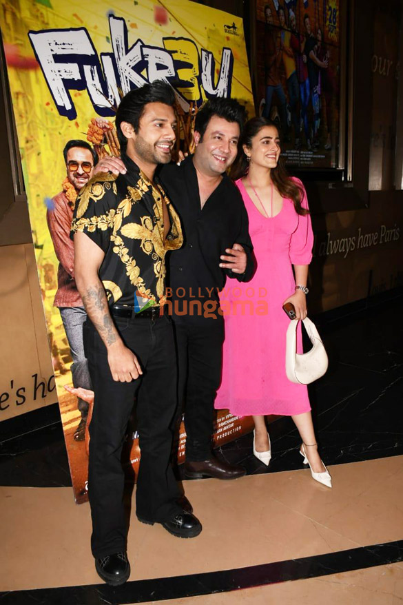 photos celebs grace the premiere of fukrey 3 2