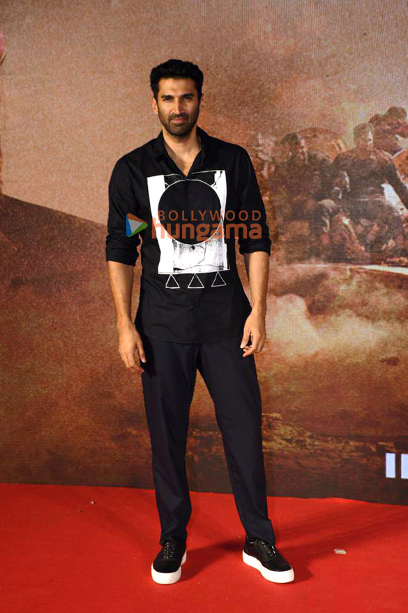 photos celebs grace the success bash of gadar 26 65