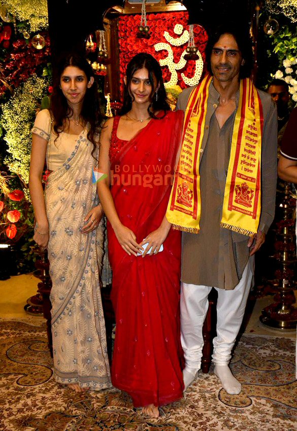 photos celebs snapped at cms residence for ganpati darshan 26