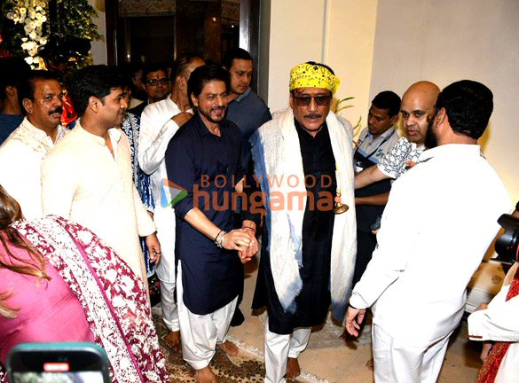 photos celebs snapped at cms residence for ganpati darshan 31