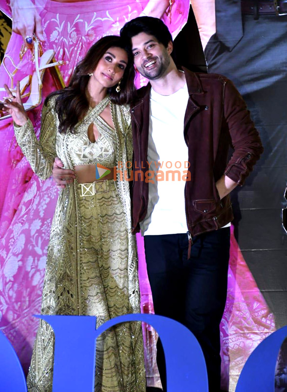 photos celebs snapped at dono trailer launch 4