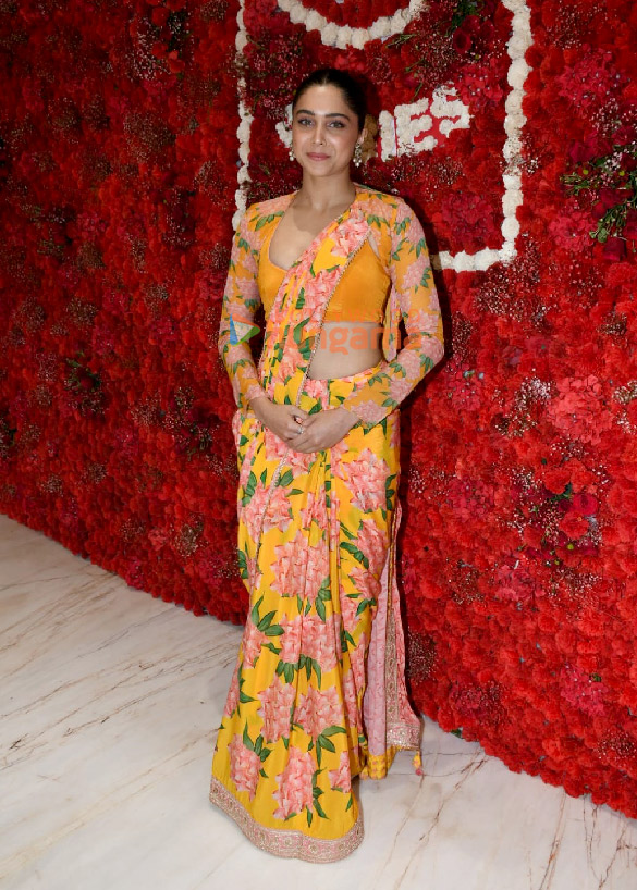photos celebs snapped at t series office for ganpati darshan 10