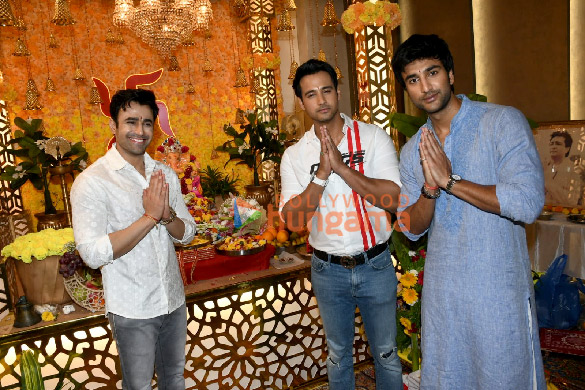 photos celebs snapped at t series office for ganpati darshan 7