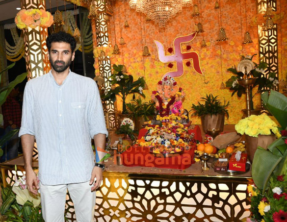 photos celebs snapped at t series office for ganpati darshan 7700 2