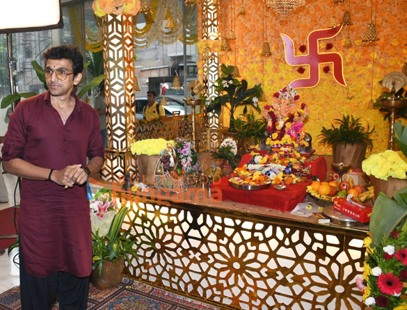 photos celebs snapped at t series office for ganpati darshan 9090 3
