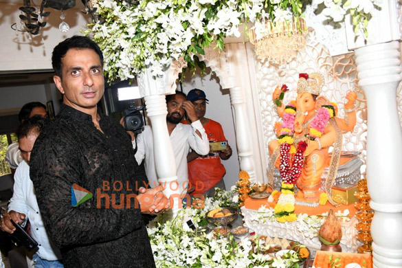 photos ganpati celebration at sonu soods residence 5