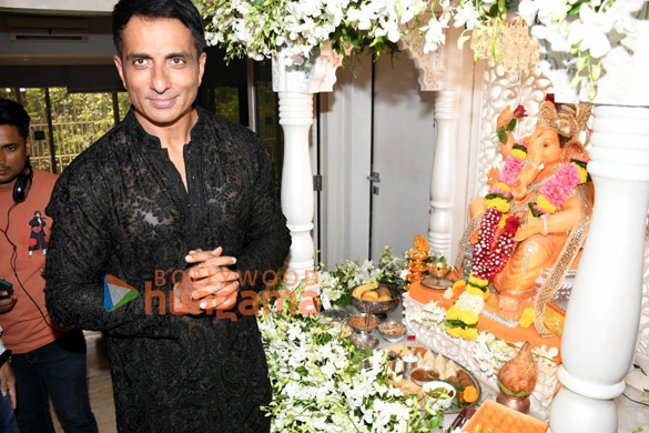 photos ganpati celebration at sonu soods residence 6