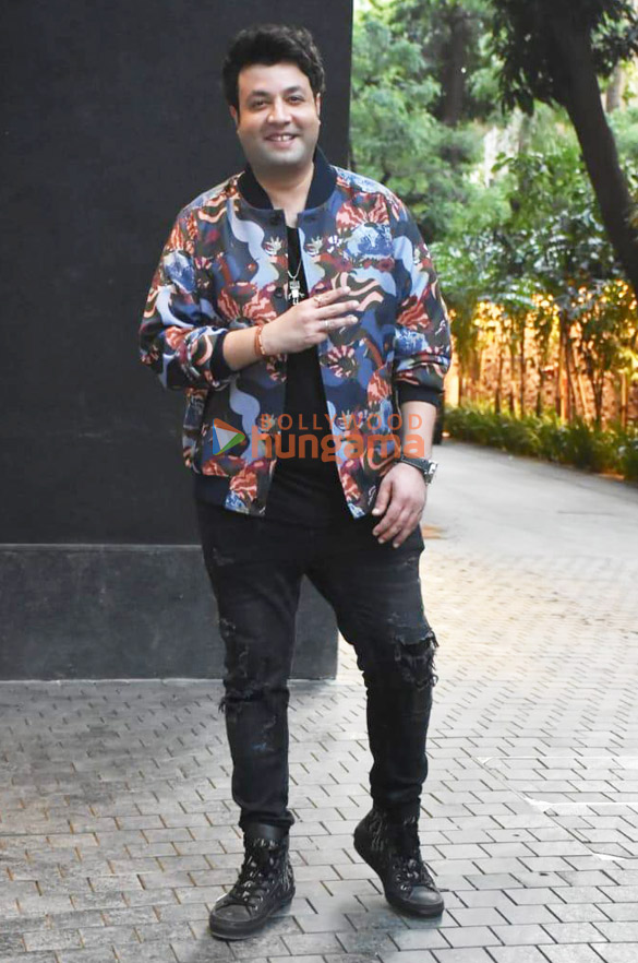 photos pulkit samrat richa chadha and others snapped promoting fukrey 3 1