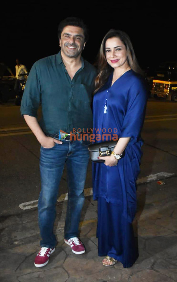 photos radhika apte pulkit samrat and others snapped at zoya akhtars residence 6