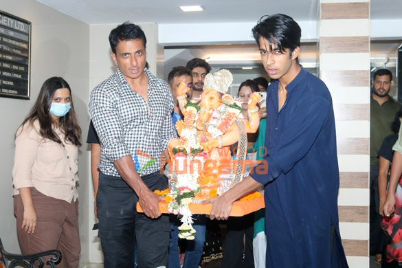 photos sonu sood snapped during ganesh visarjan 1