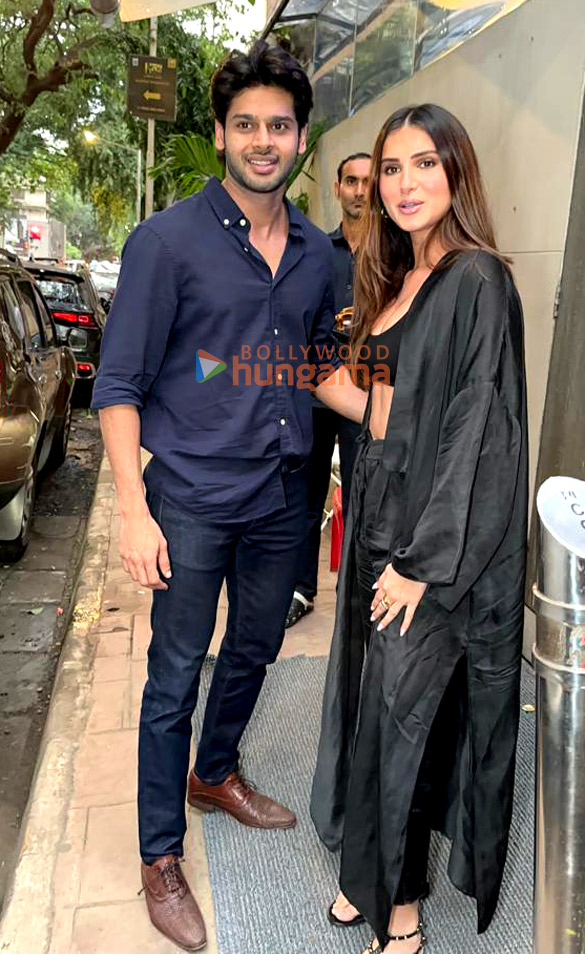 photos tara sutaria and abhimanyu dassani snapped at sanjana sanghis birthday bash 2